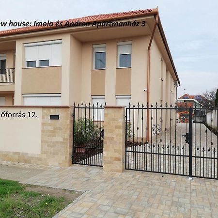Imola Es Andrea Apartmanhaz 2 Hajduszoboszlo Luaran gambar