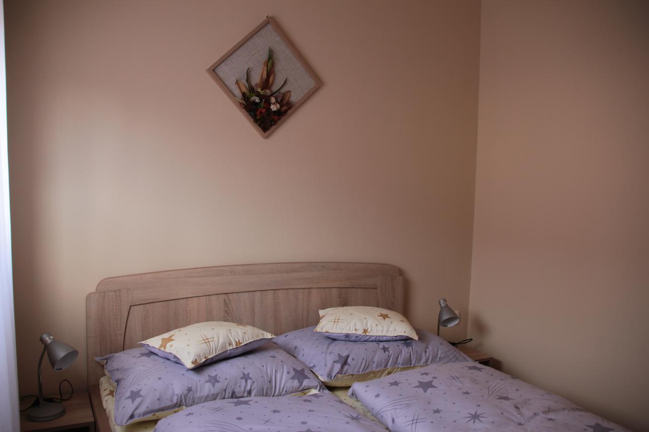 Imola Es Andrea Apartmanhaz 2 Hajduszoboszlo Luaran gambar